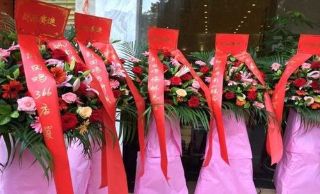【深圳聚福花卉團(tuán)購(gòu)】聚福花卉經(jīng)濟(jì)型開(kāi)業(yè)花籃1個(gè)團(tuán)購(gòu)|價(jià)格|圖片_美團(tuán)網(wǎng)